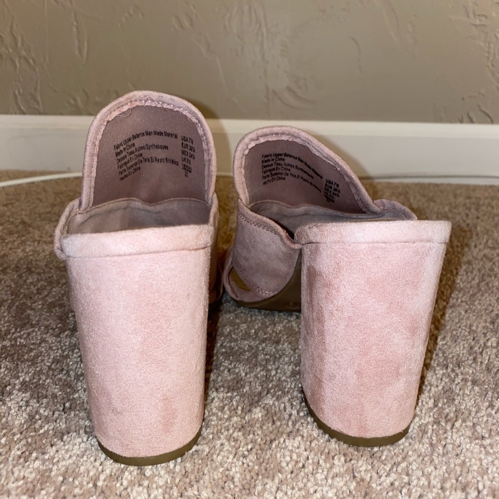 Shoes - Picture 3 of 3